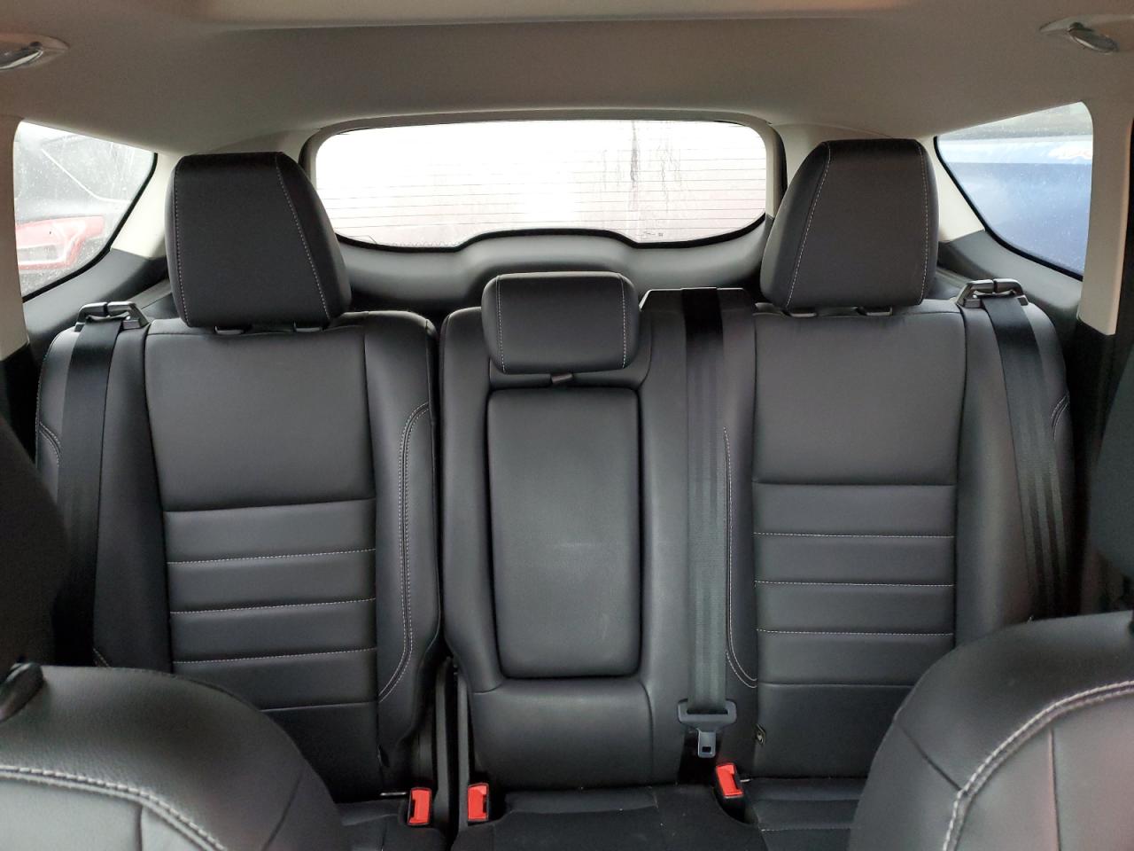 2016 Ford Escape - Image 10