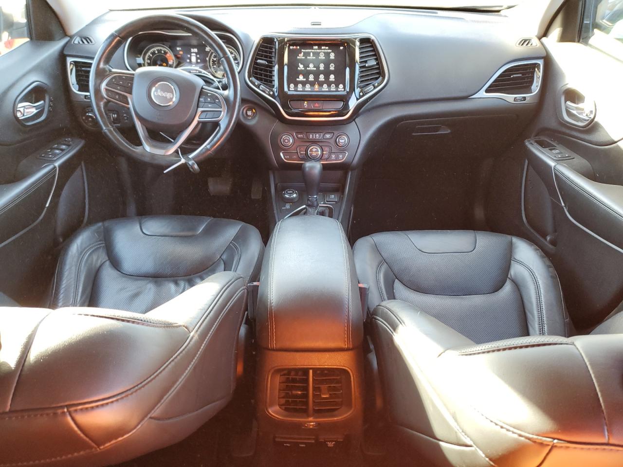 2020 Jeep Grand Cherokee - Image 8