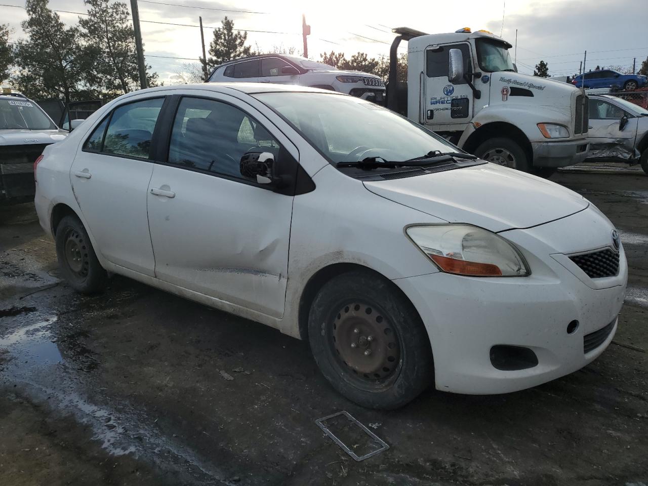 2009 Toyota Yaris - Image 4