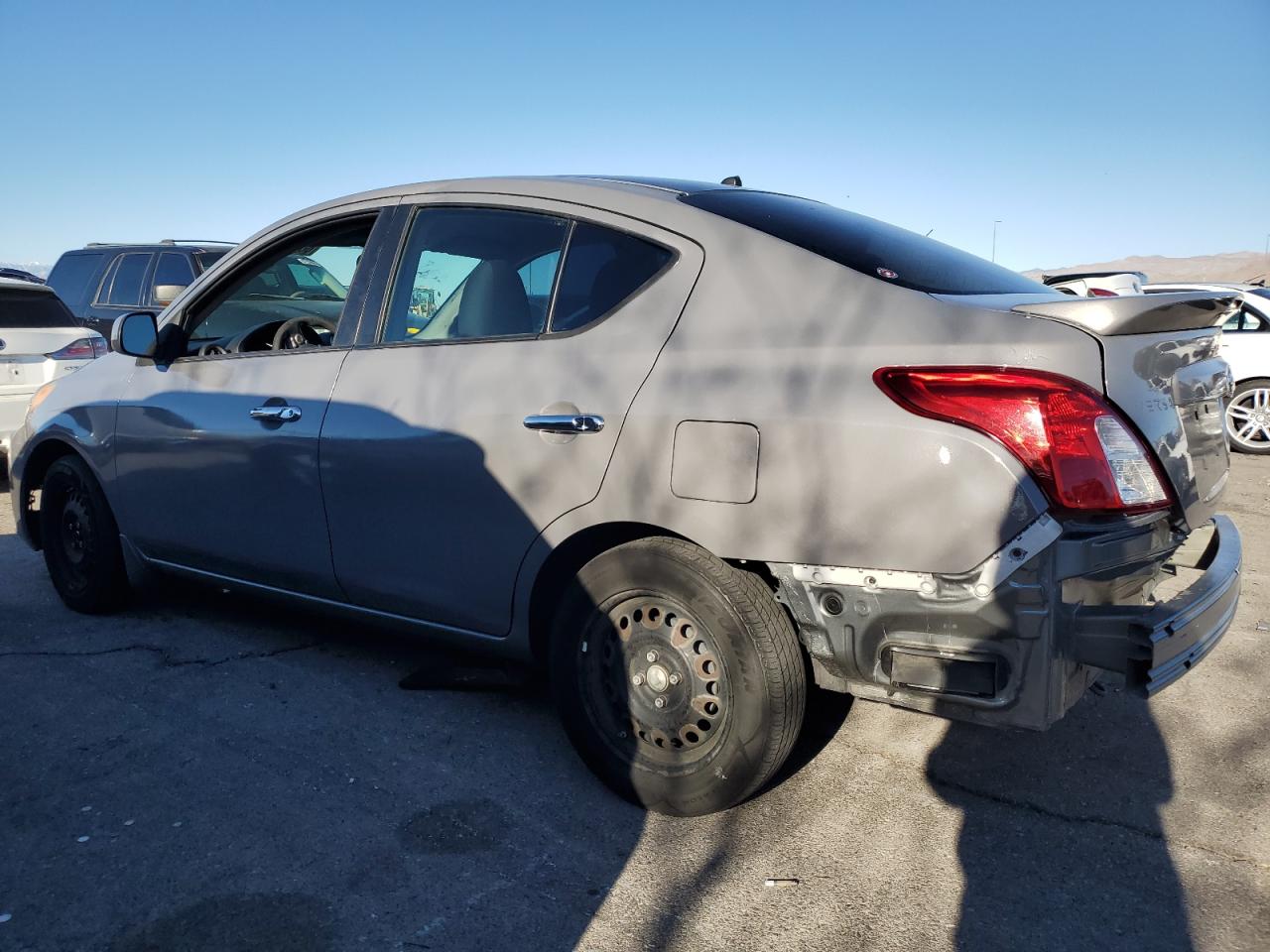 2013 Nissan Versa - Image 2