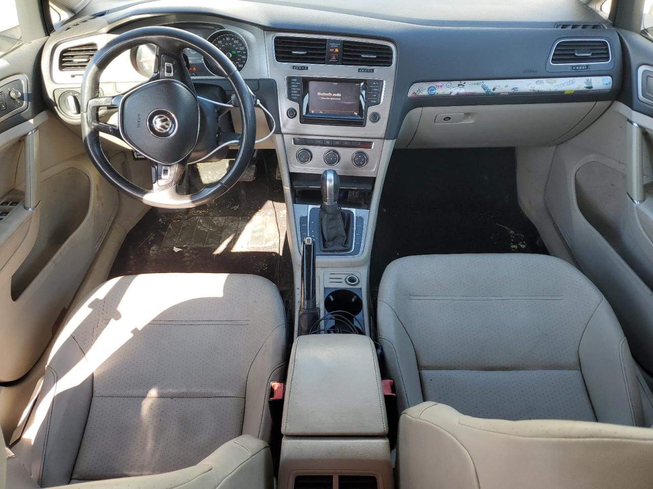 2015 Volkswagen Golf - Image 8