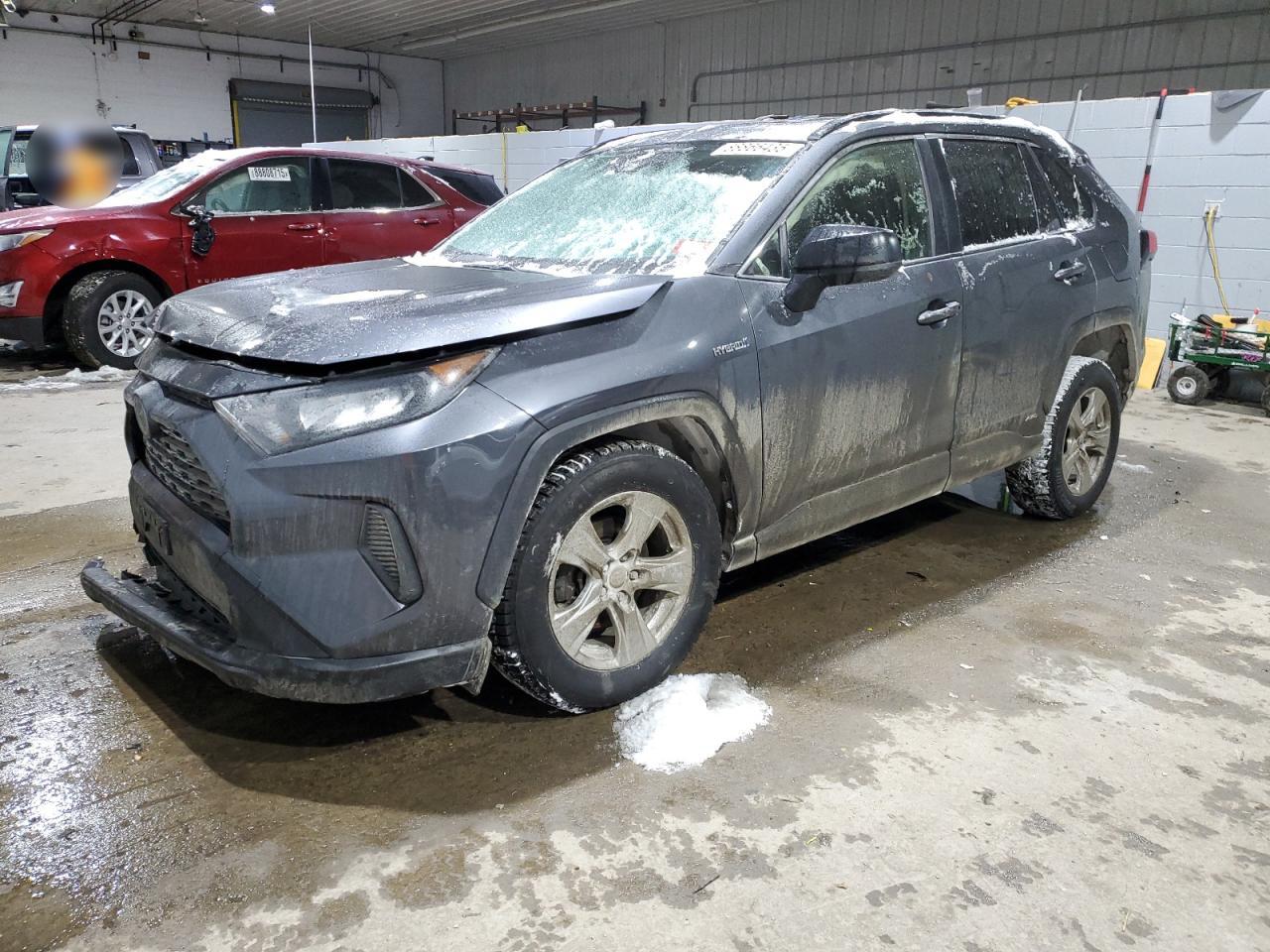 2020 Toyota RAV 4 - Image 2