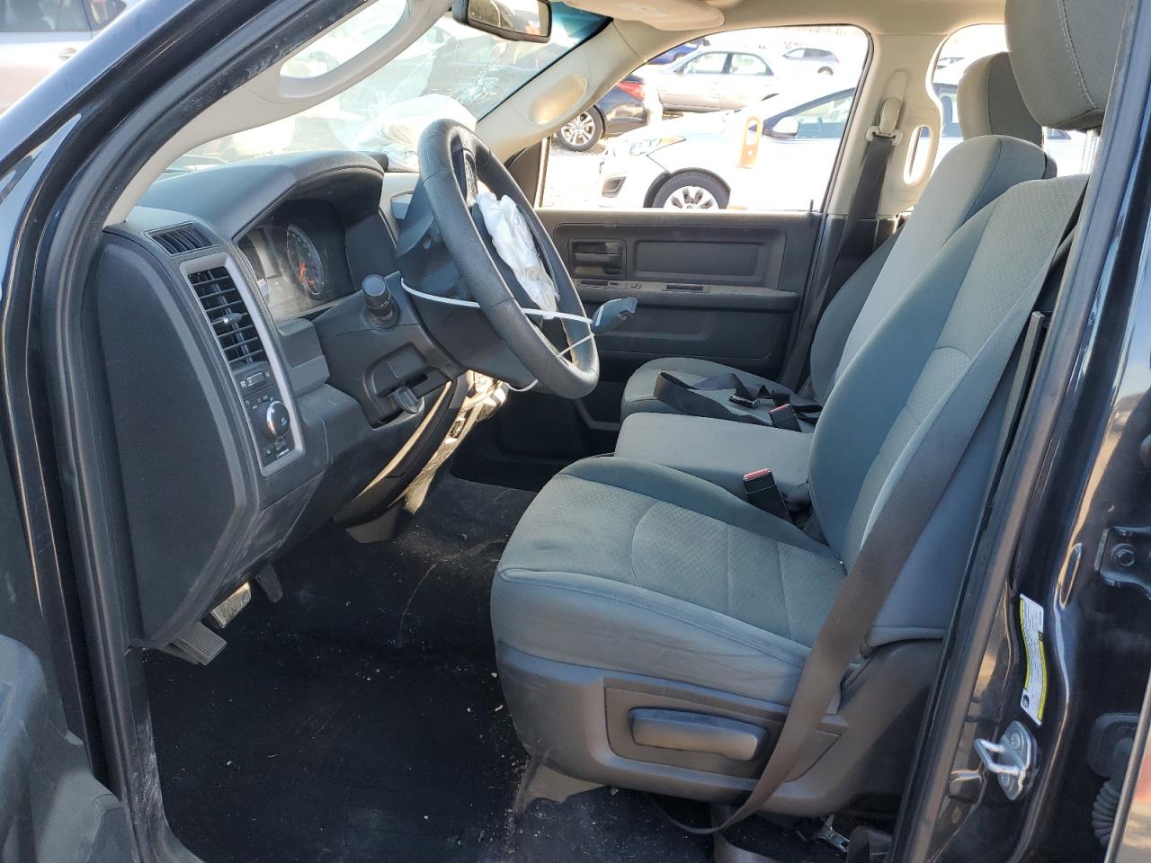 2018 RAM 1500 - Image 7