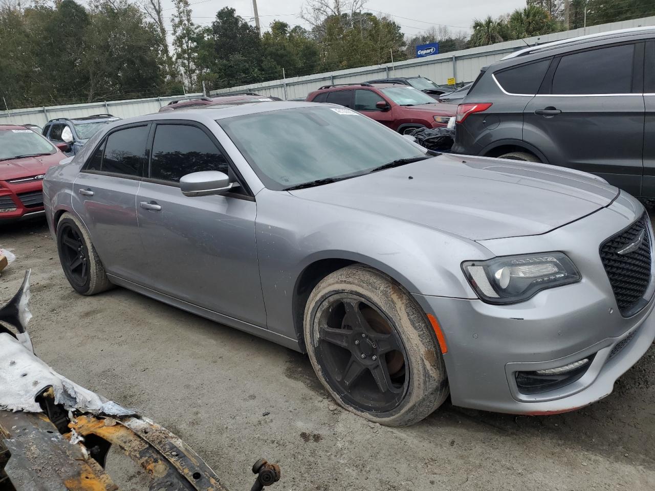 2018 Chrysler 300 - Image 4