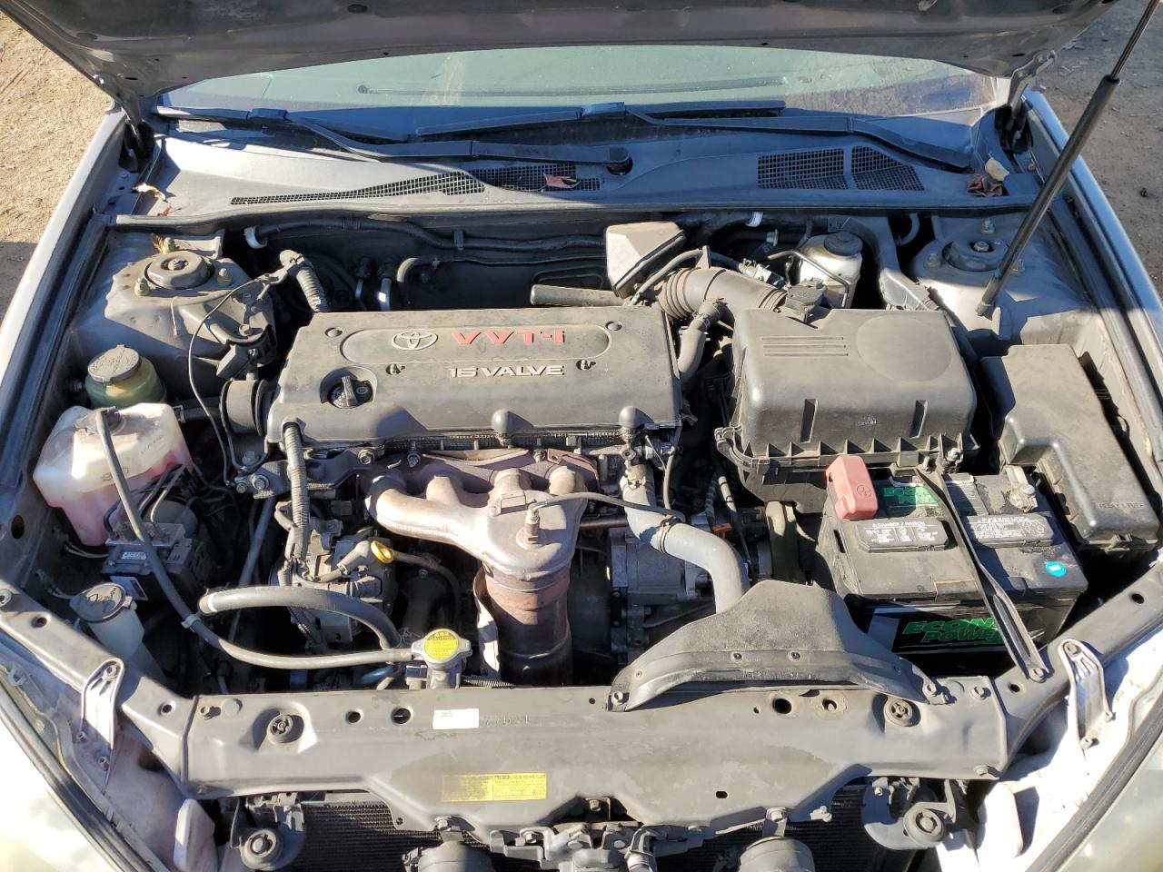 2005 Toyota Camry - Image 12