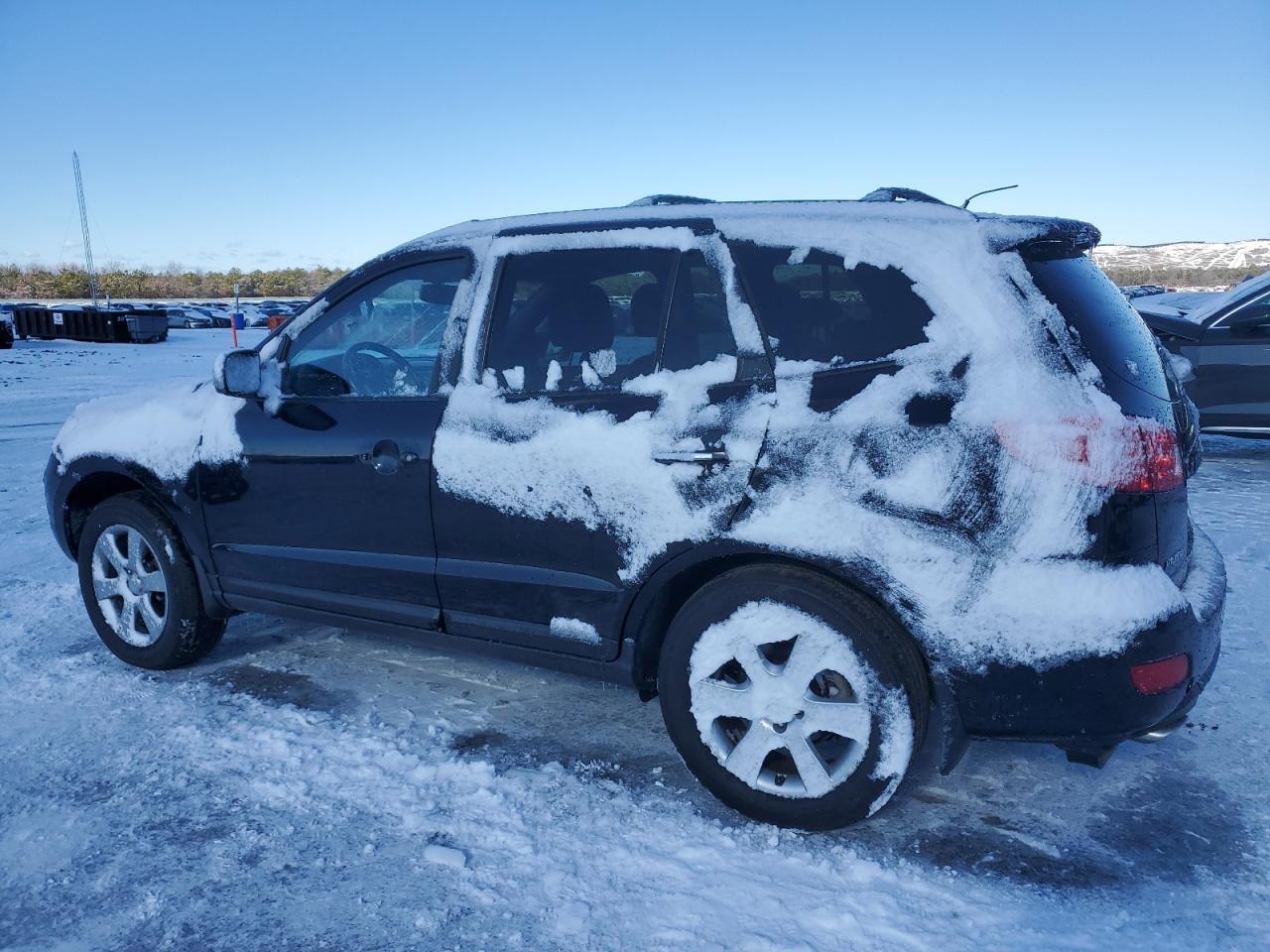 2009 Hyundai Santa Fe - Image 2