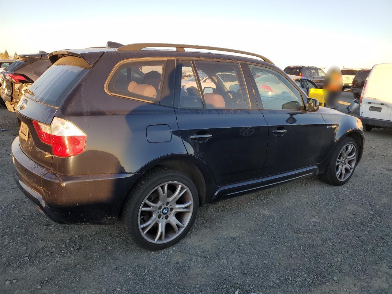 2007 BMW X3 - Image 3