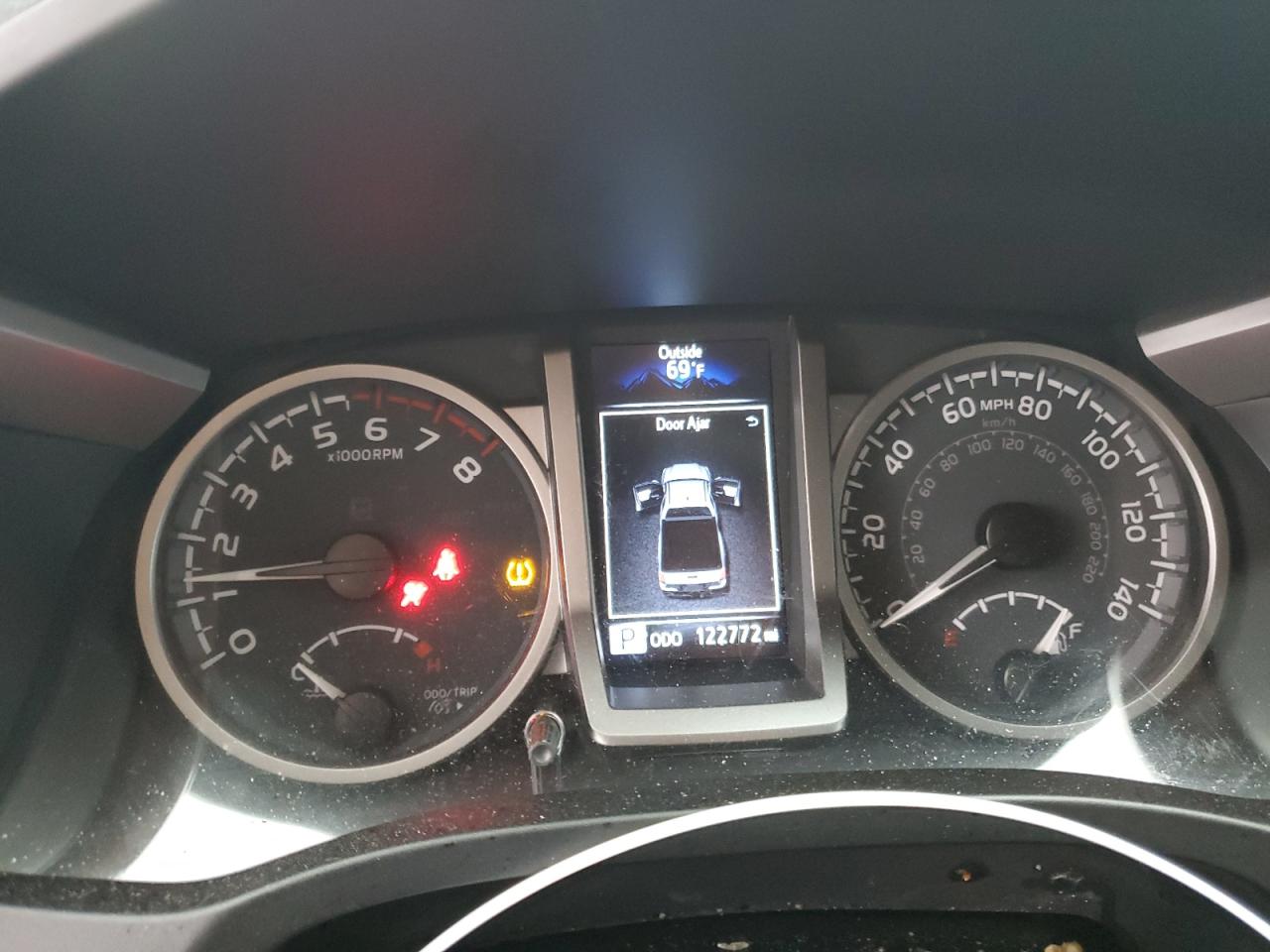 2022 Toyota Tacoma - Image 9