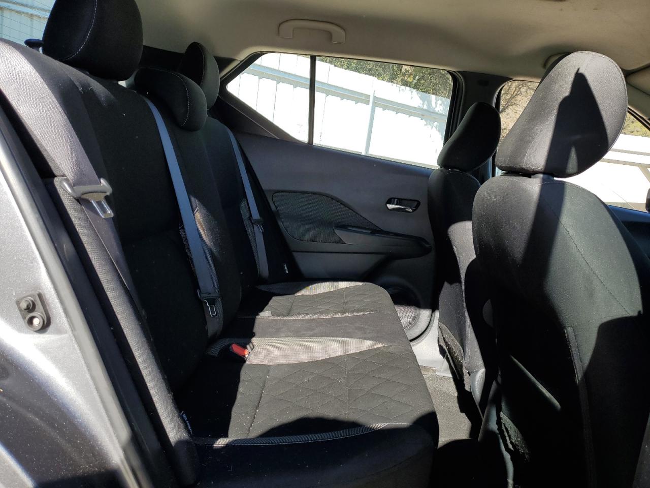 2020 Nissan Kicks - Image 11