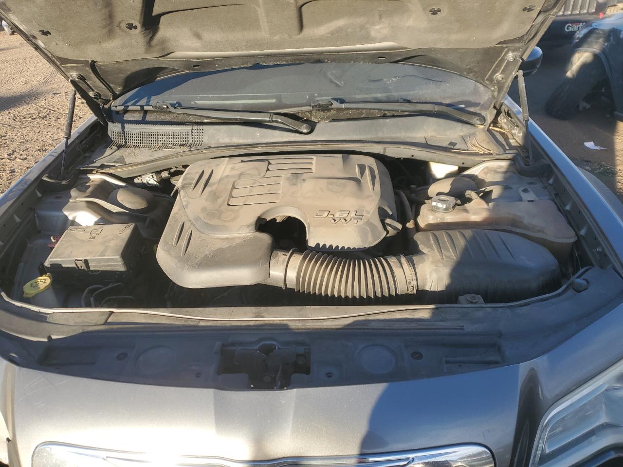 2012 Chrysler 300 - Image 12