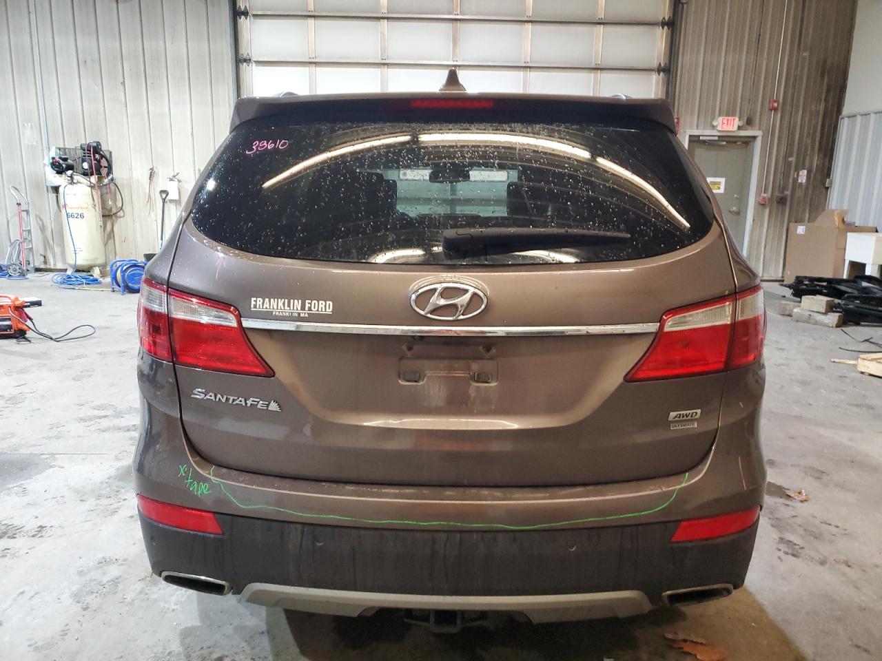 2014 Hyundai Santa Fe - Image 6