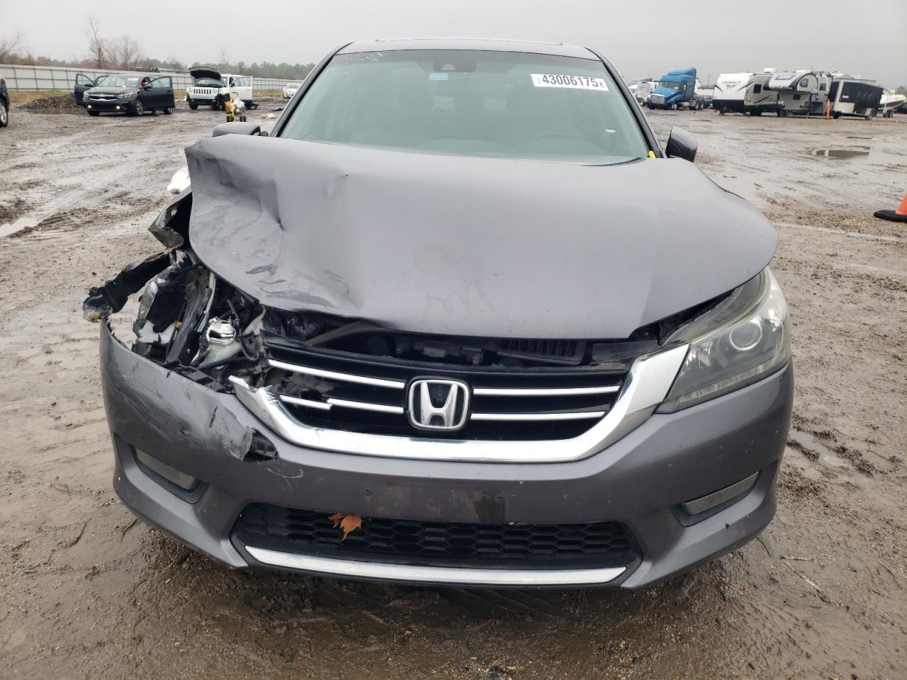 2014 Honda Accord - Image 5