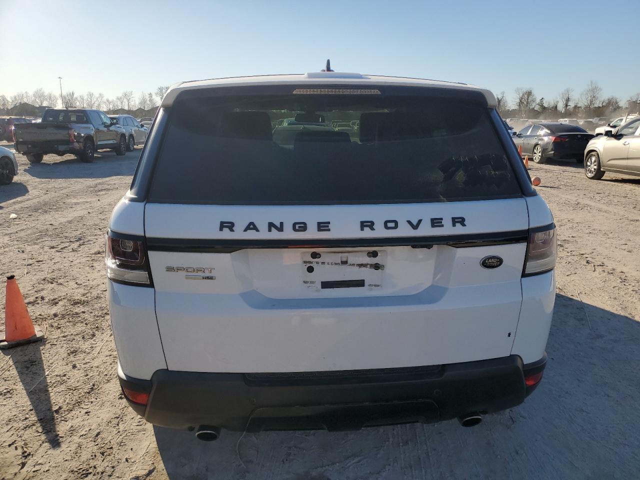 2016 Land Rover Range Rover - Image 6