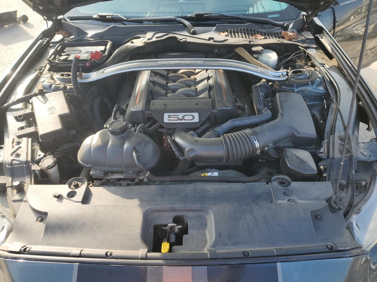 2015 Ford Mustang - Image 11