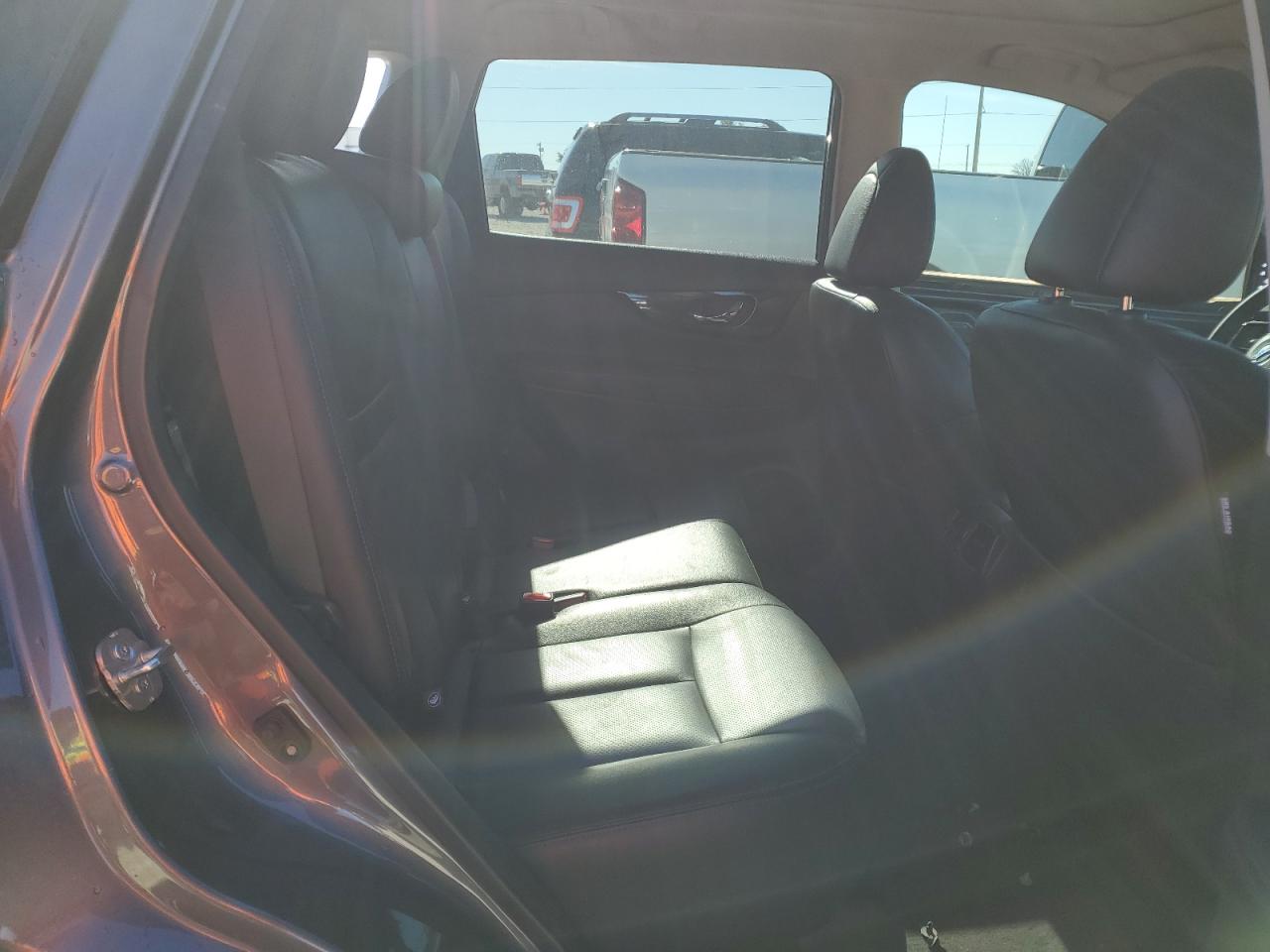 2019 Nissan Rogue - Image 10