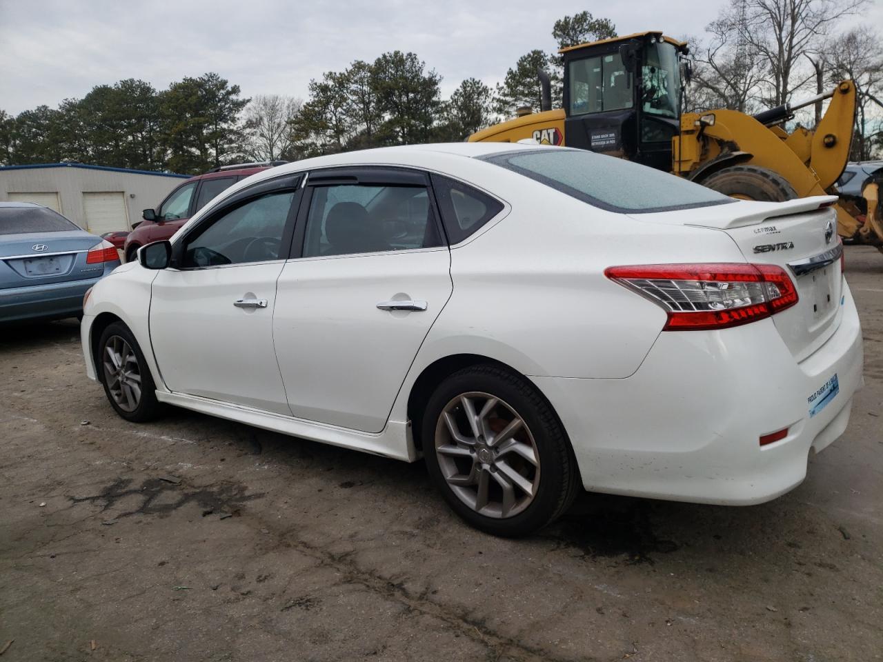2013 Nissan Sentra - Image 2