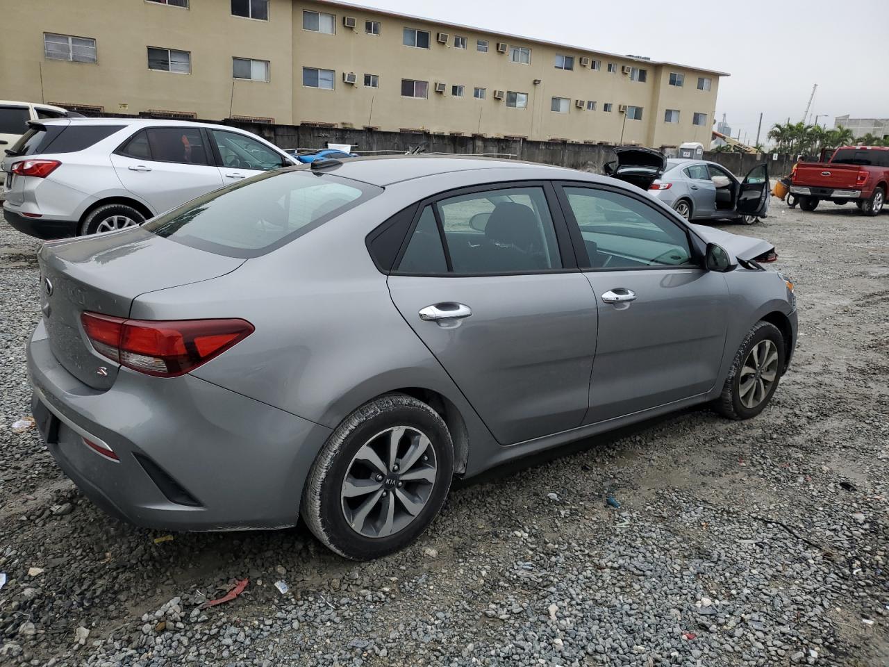 2021 Kia Rio - Image 3