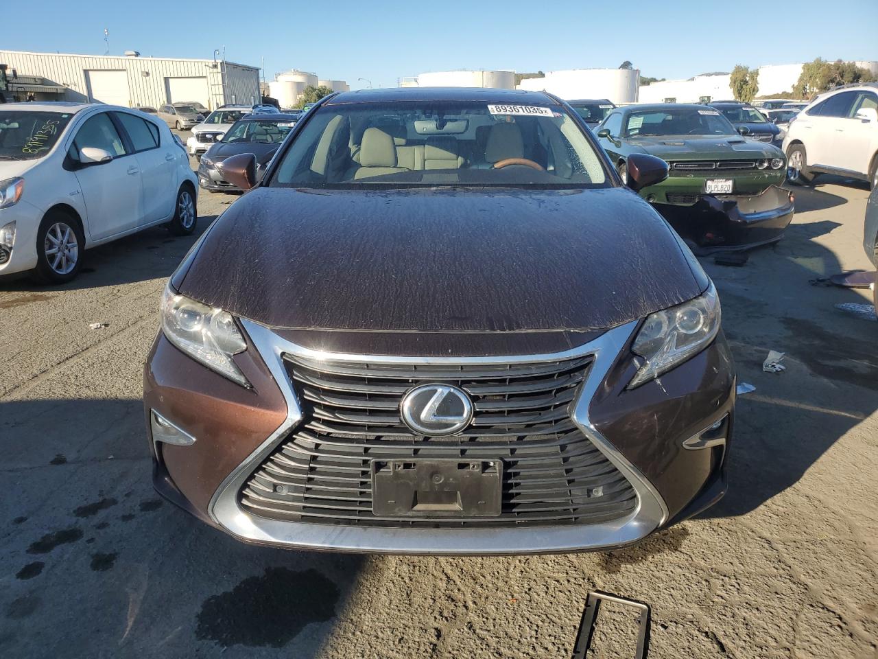 2016 Lexus ES - Image 5