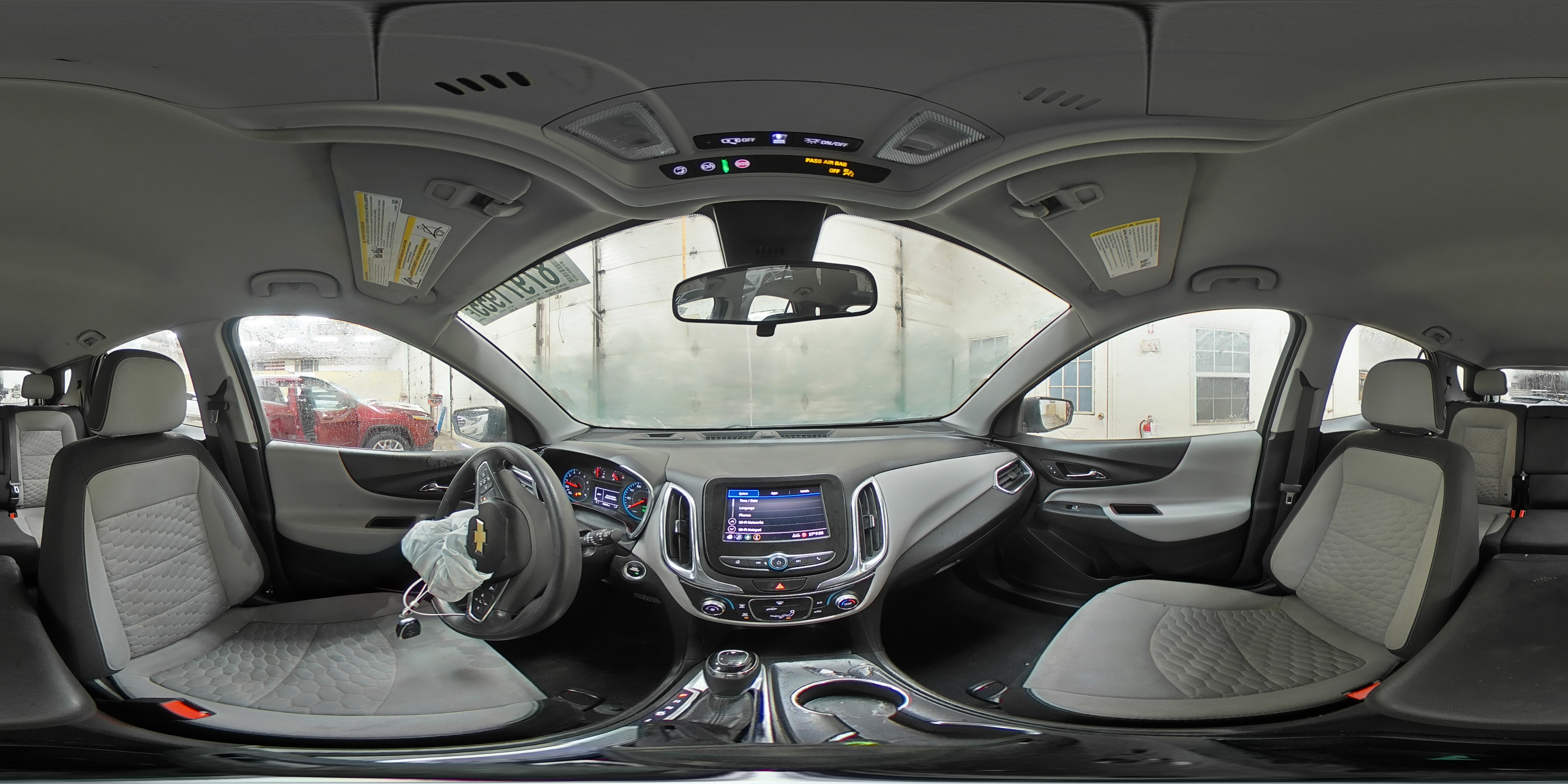 2020 Chevrolet Equinox - Image 15