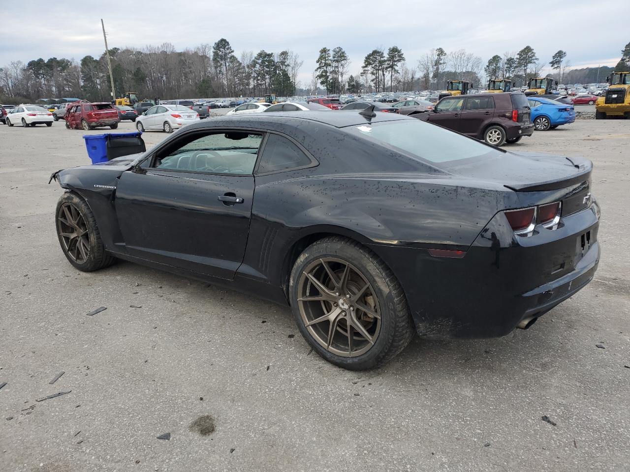 2011 Chevrolet Camaro - Image 2