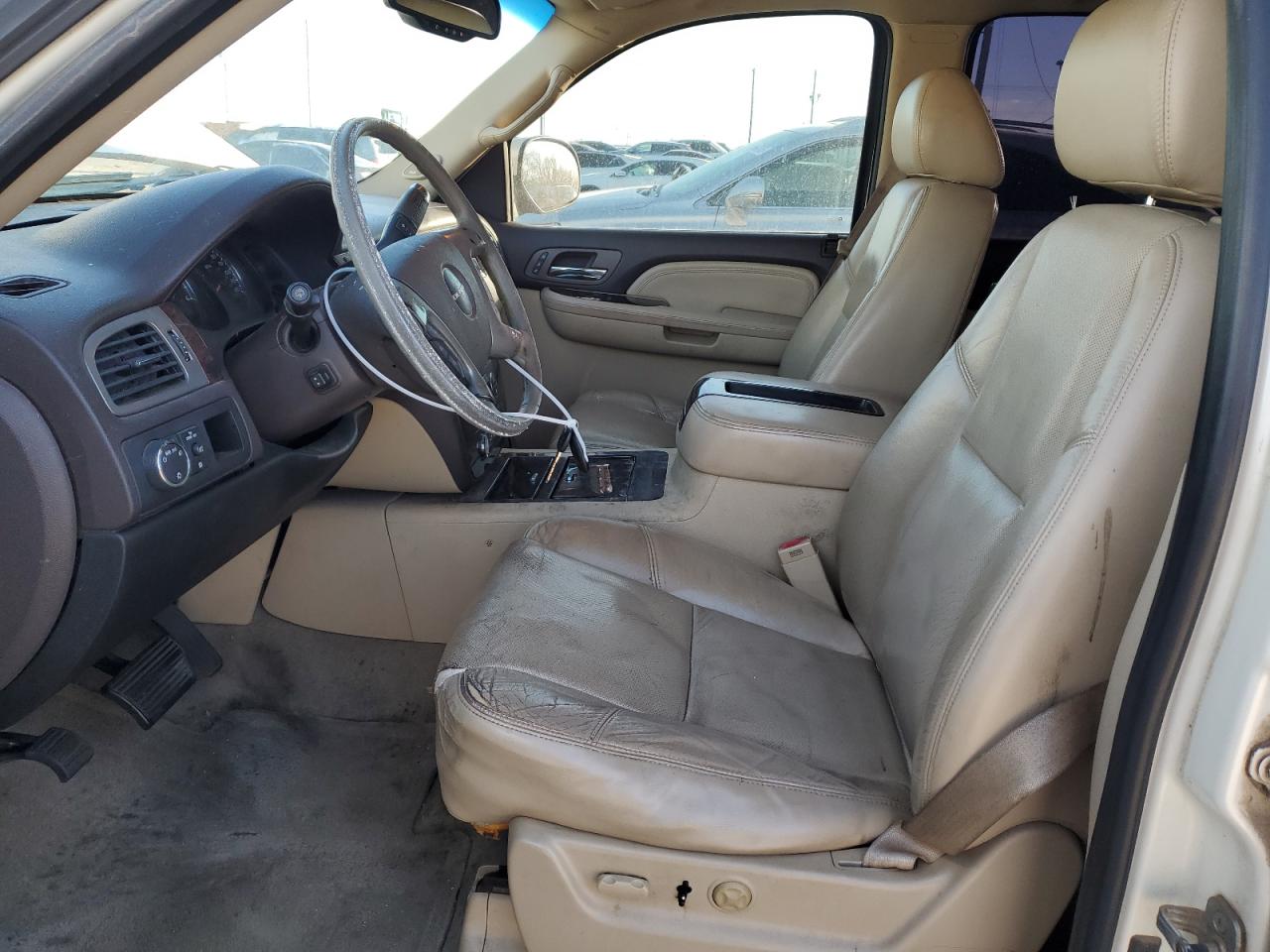 2009 GMC Yukon - Image 7