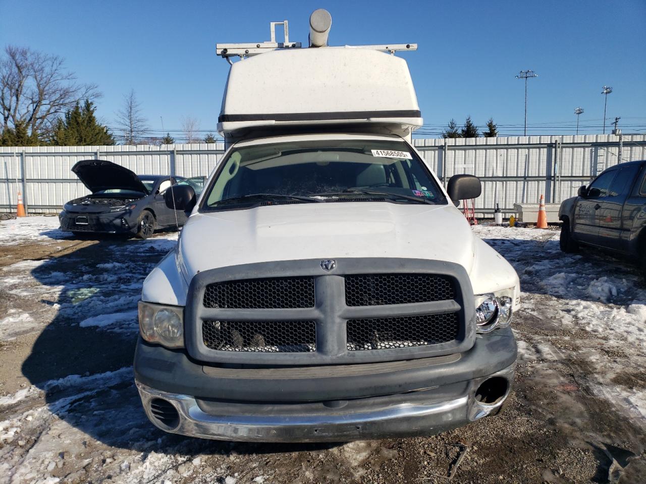 2005 Dodge RAM - Image 5