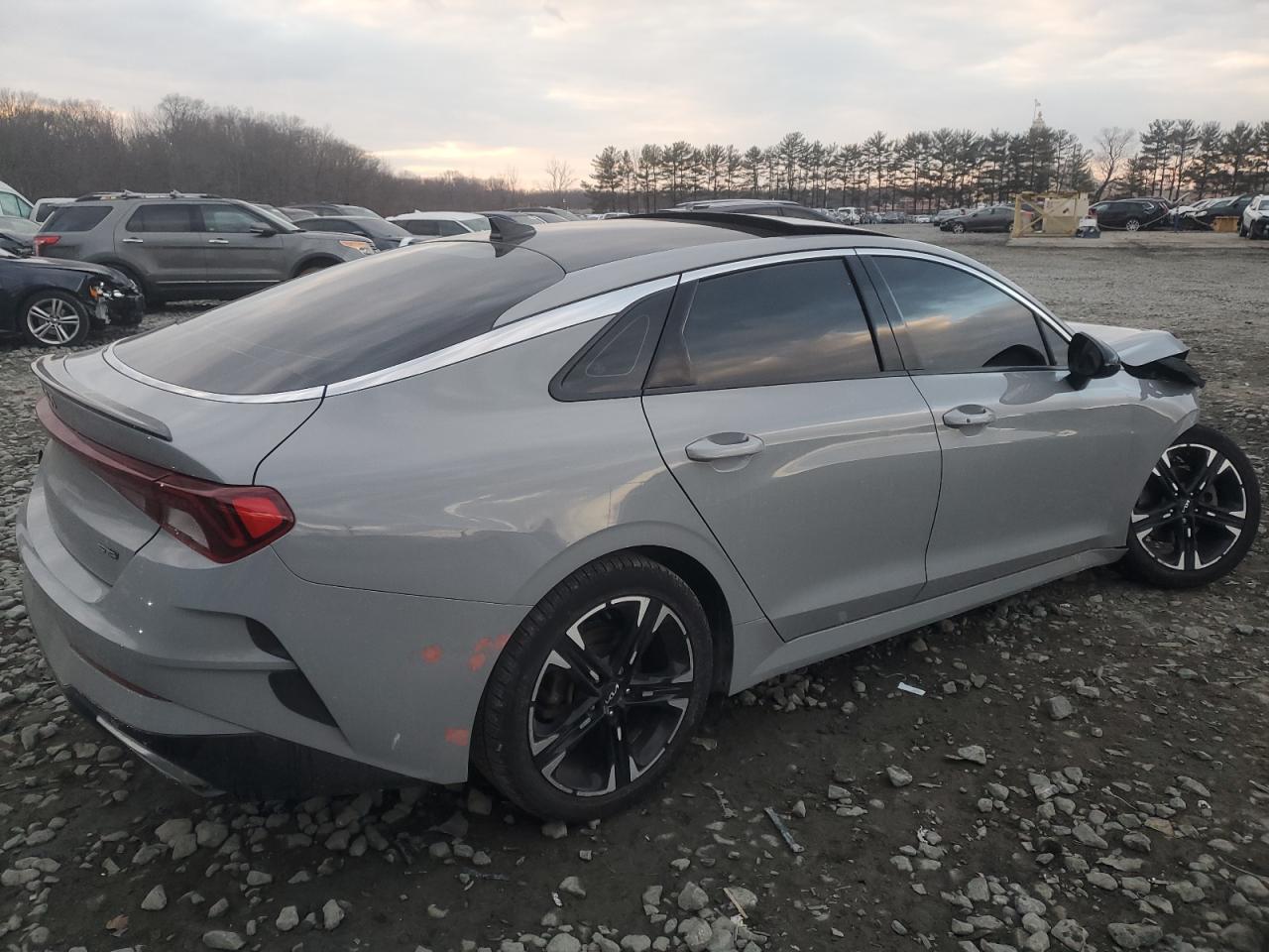 2022 Kia K5 - Image 3