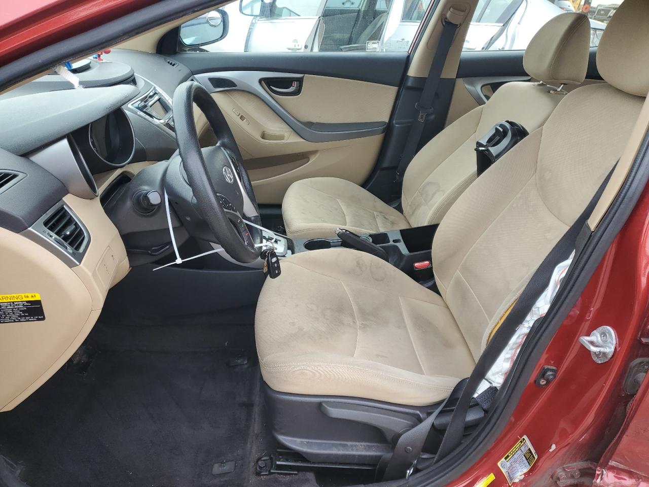 2011 Hyundai Elantra - Image 7