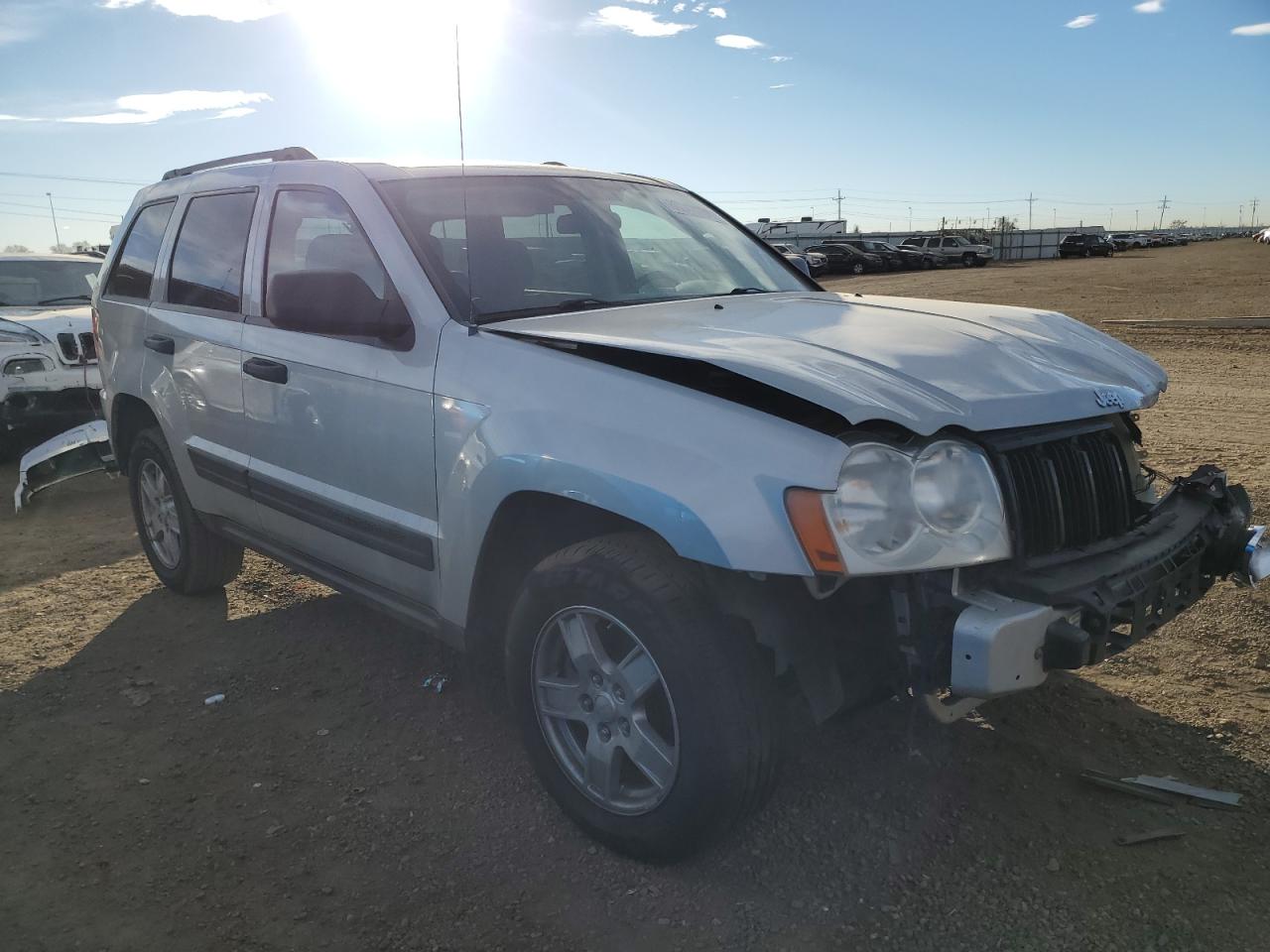 2006 Jeep Grand Cherokee - Image 4