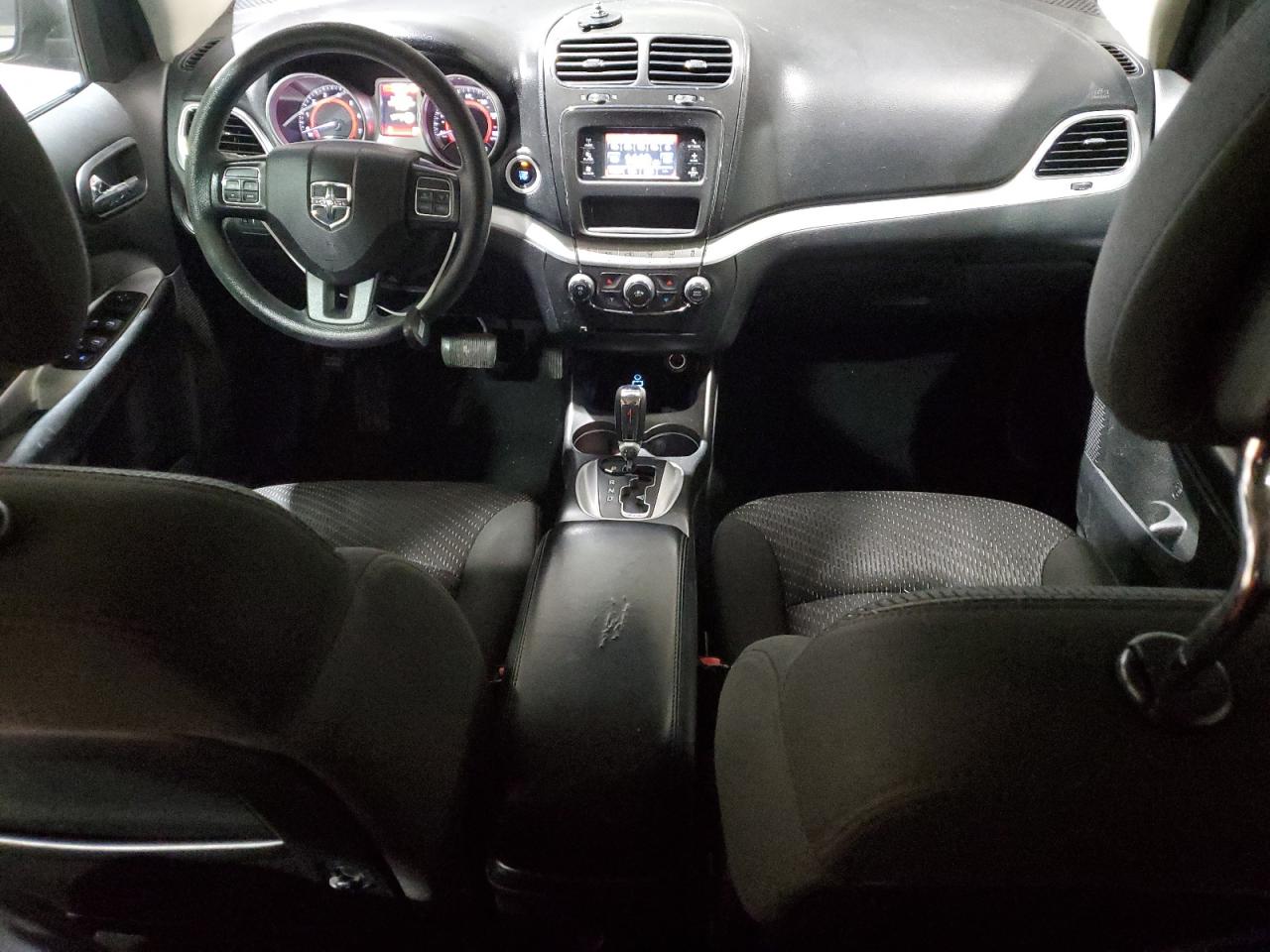 2017 Dodge Journey - Image 8