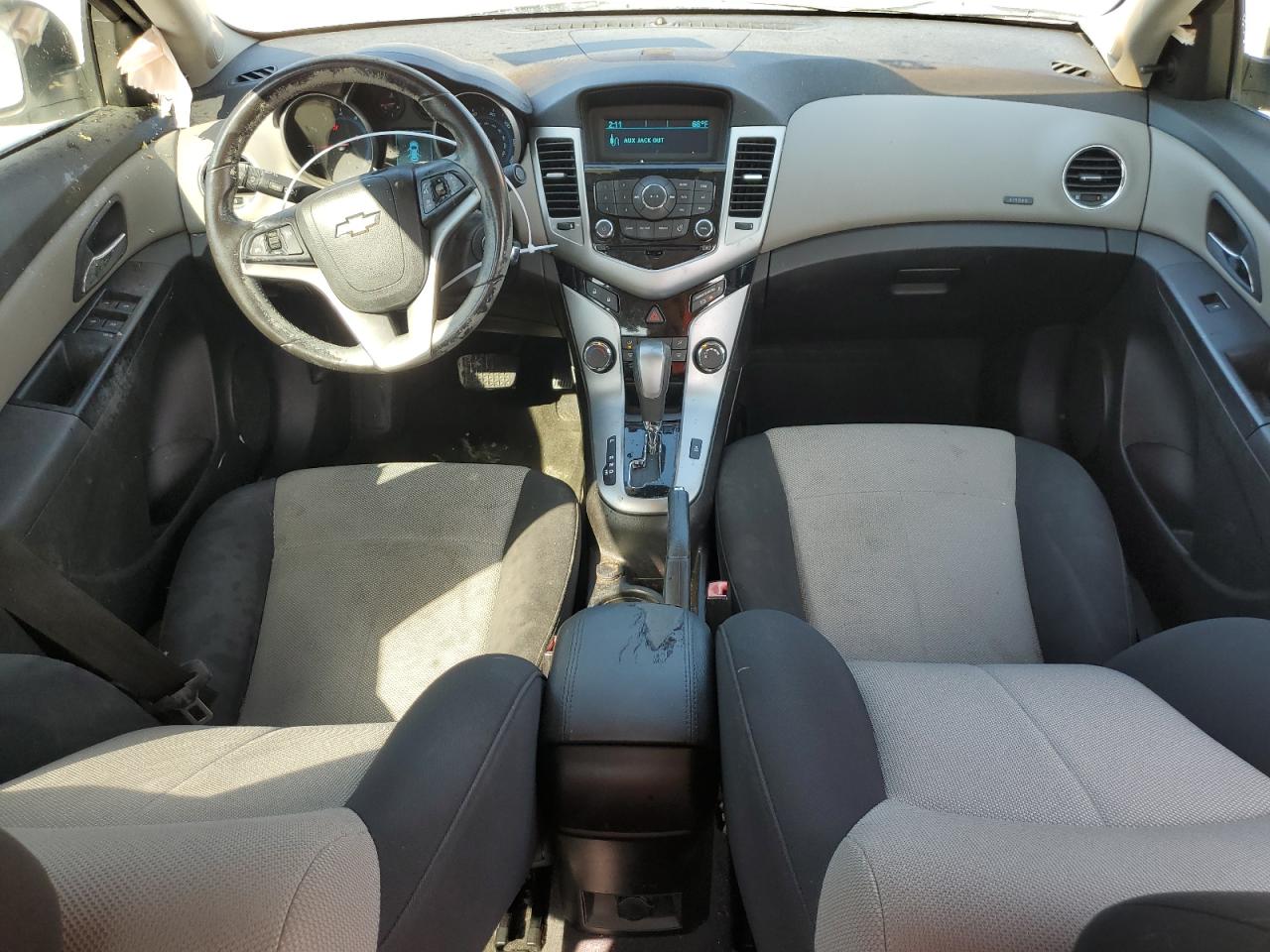 2011 Chevrolet Cruze - Image 8