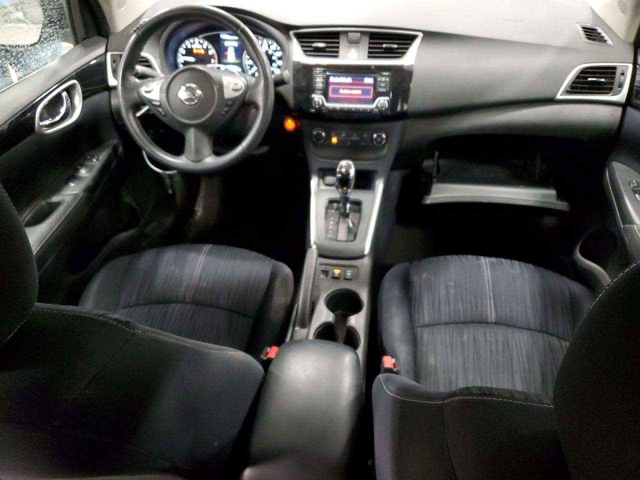 2016 Nissan Sentra - Image 8