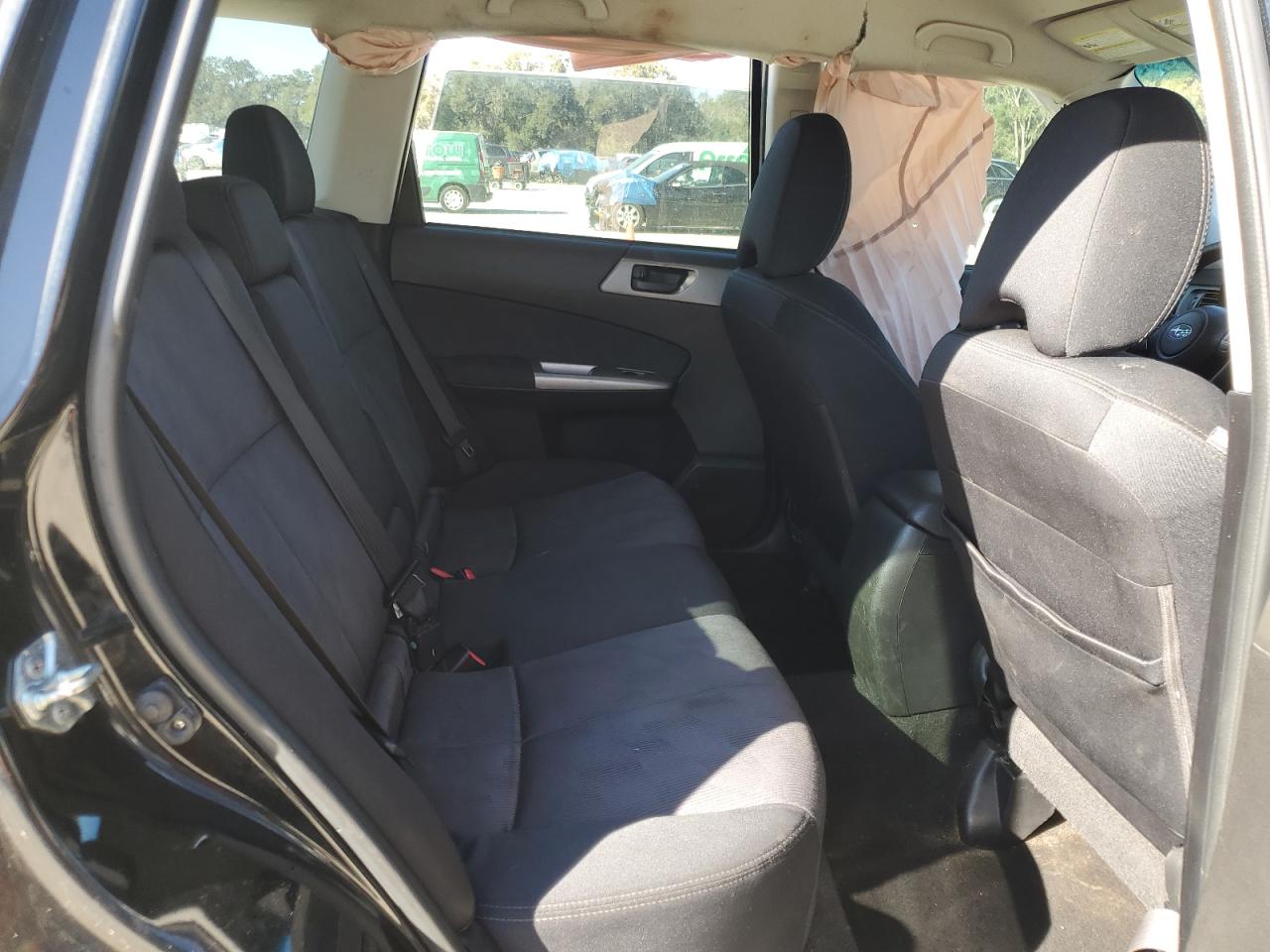 2010 Subaru Forester - Image 11