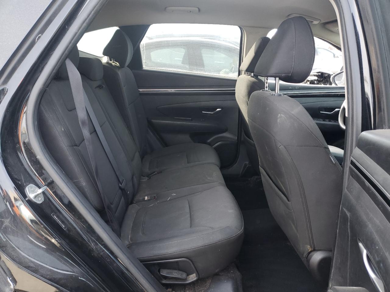 2022 Hyundai Tucson - Image 11