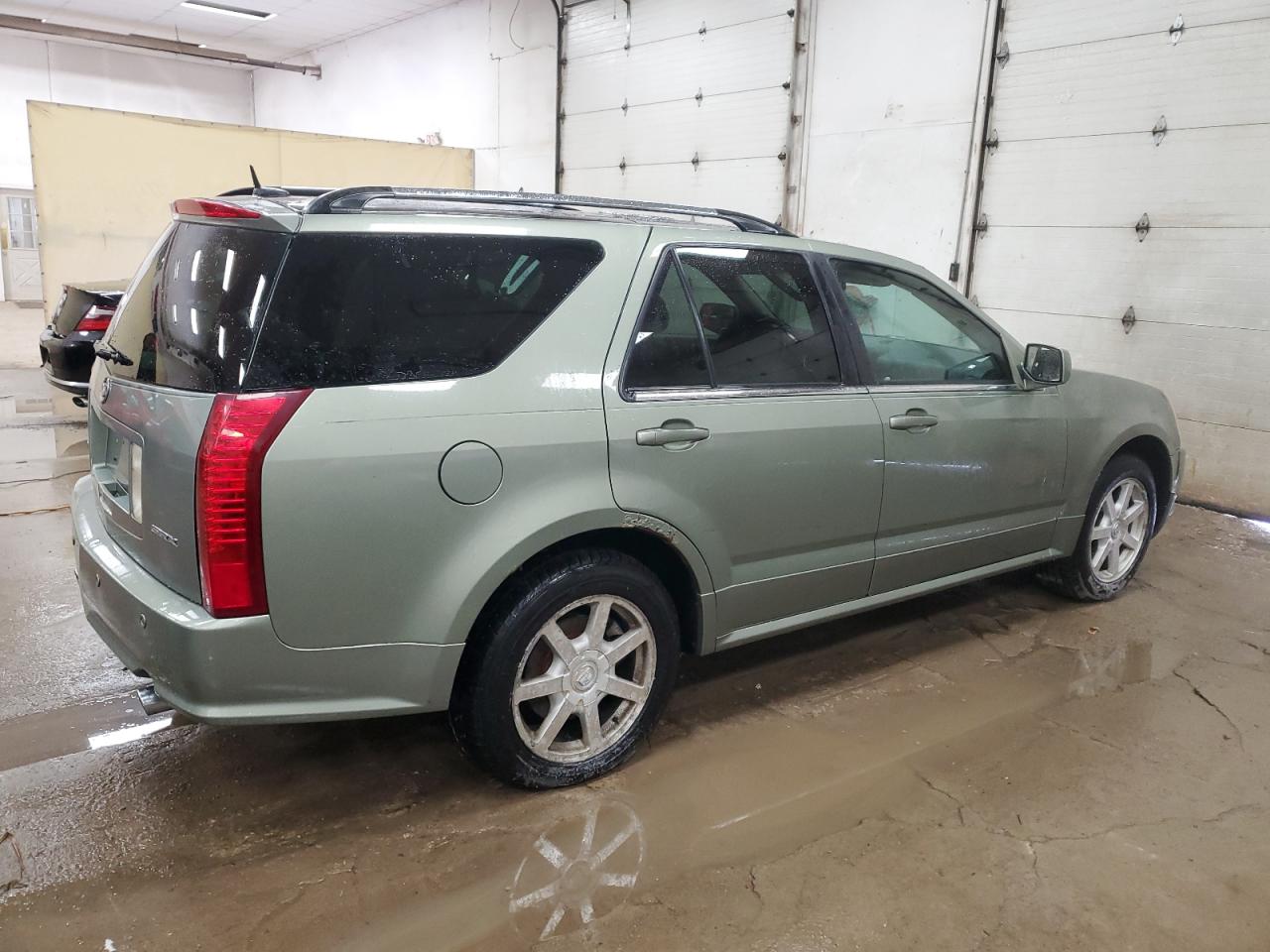 2005 Cadillac SRX - Image 3