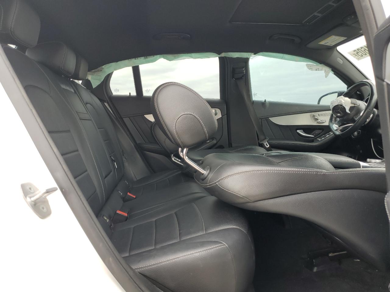 2019 Mercedes-Benz GLC - Image 11