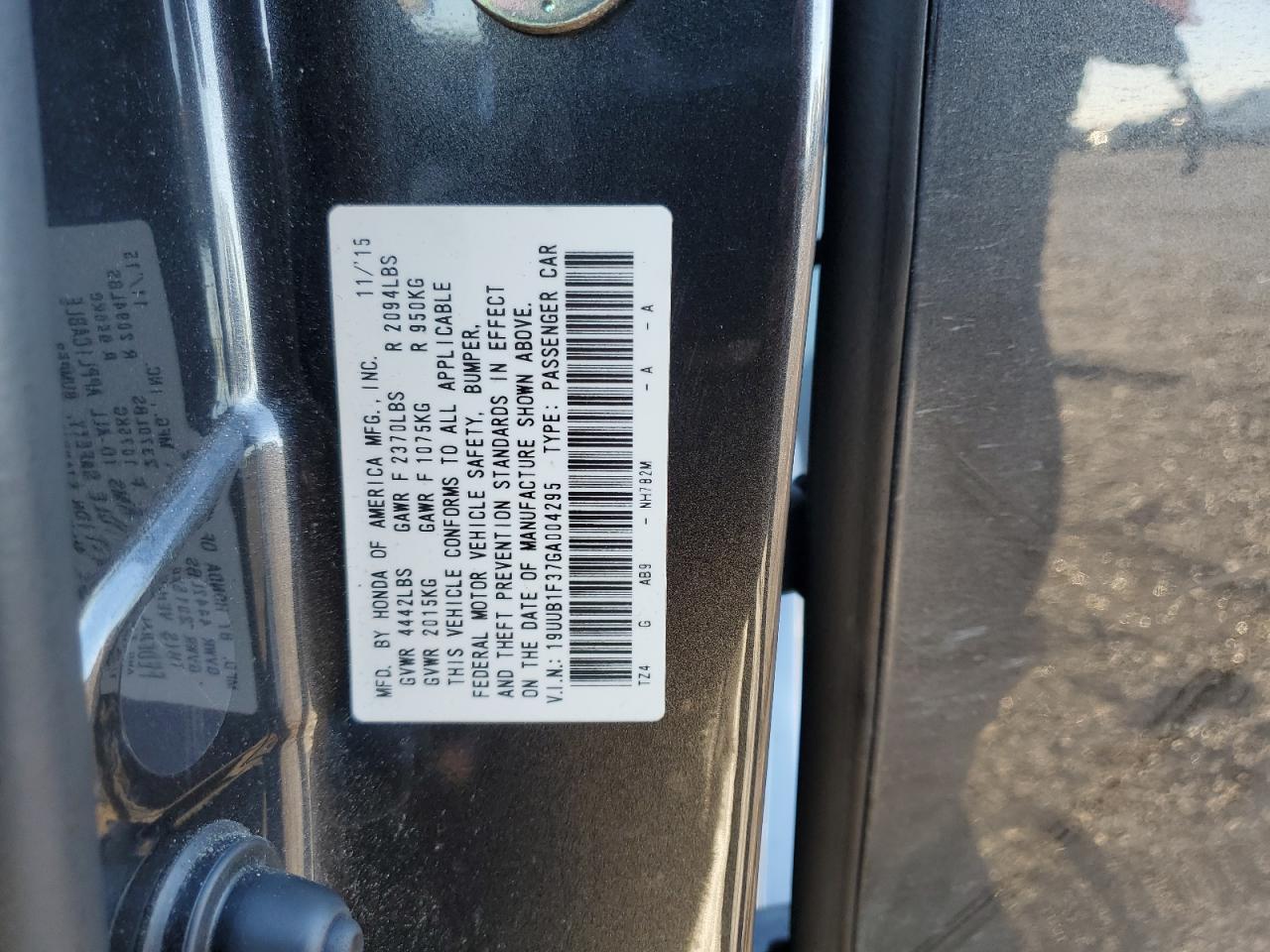 2016 Acura TLX - Image 14