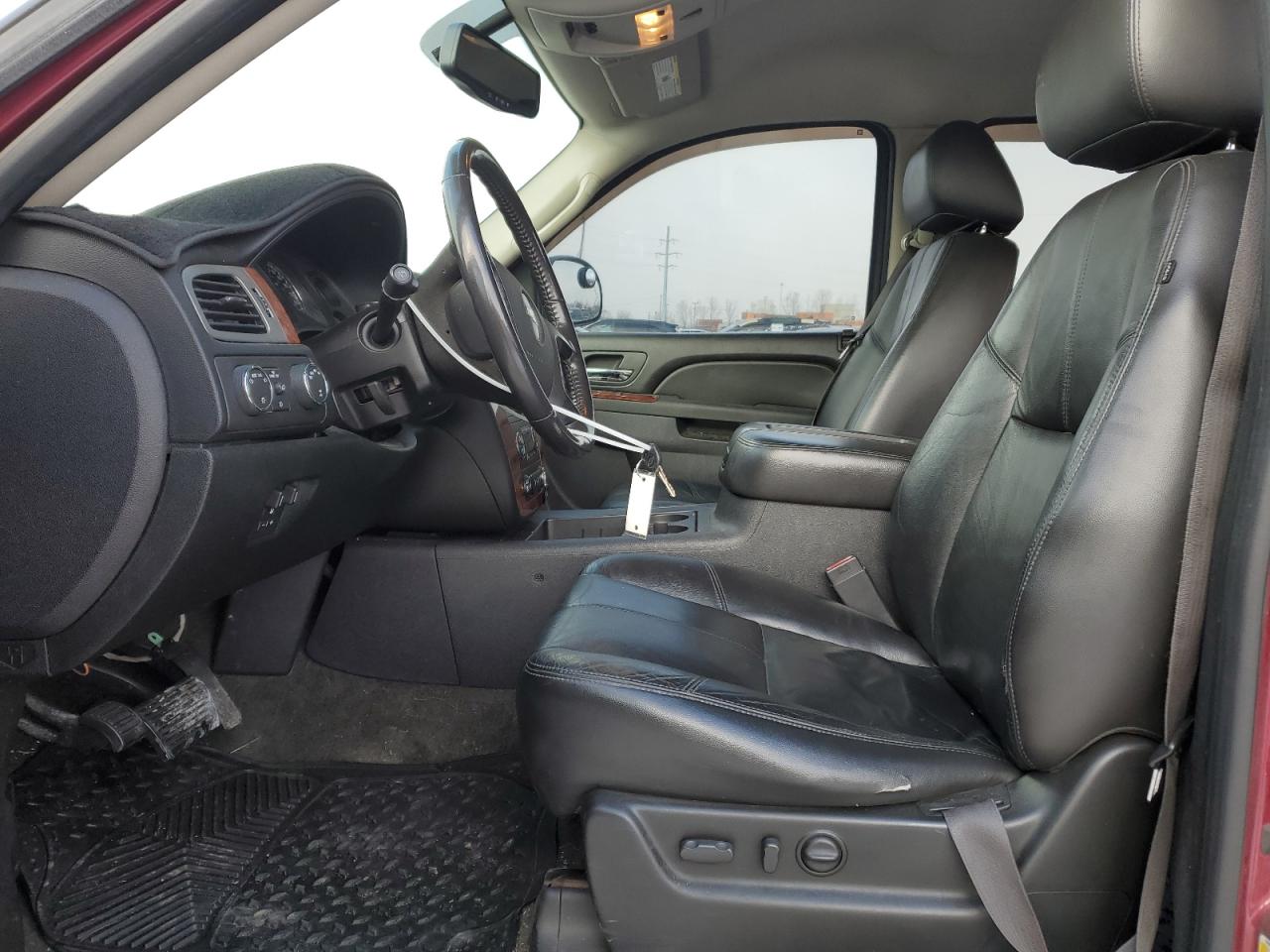 2010 Chevrolet Tahoe - Image 7