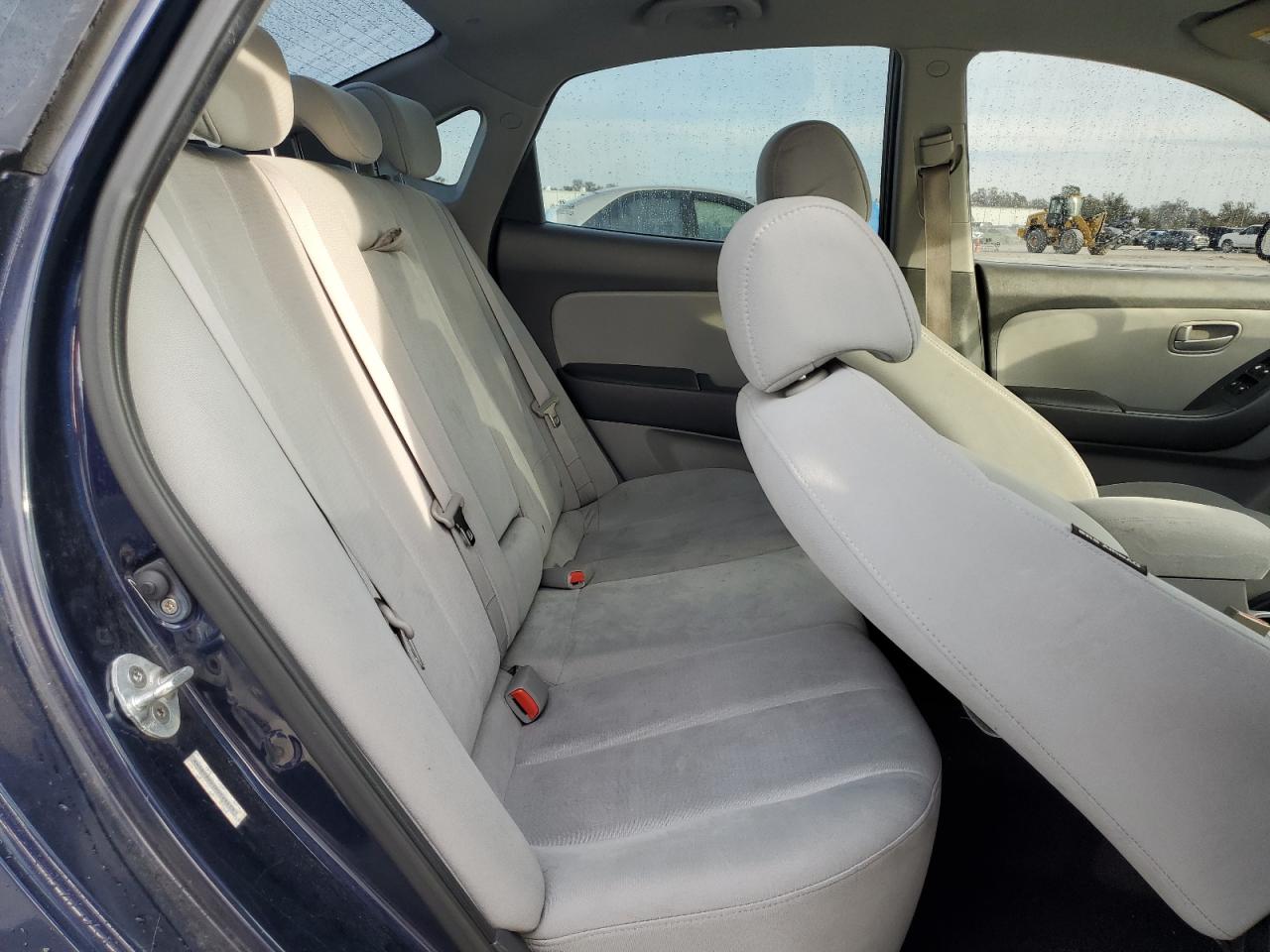 2008 Hyundai Elantra - Image 5