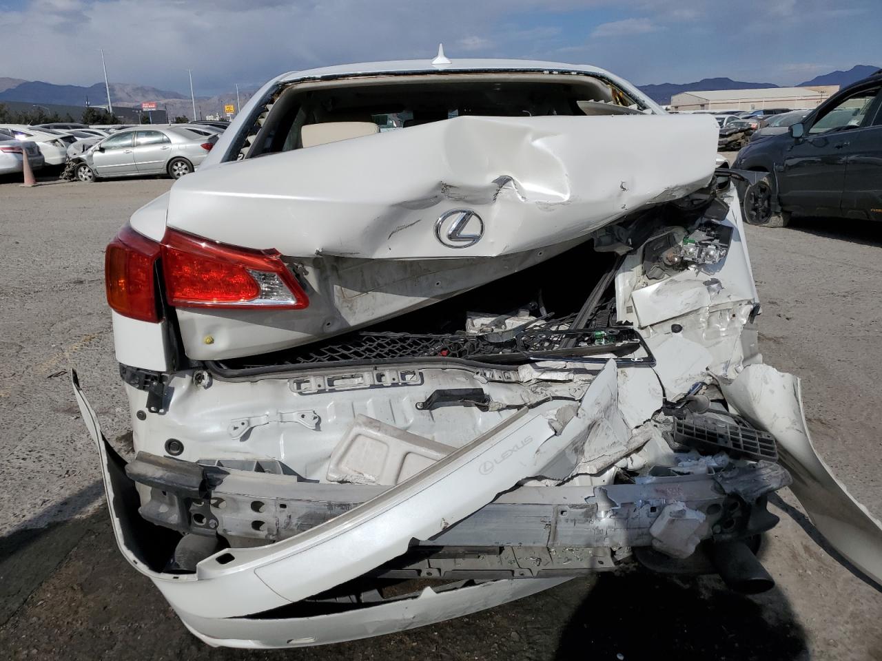 2009 Lexus IS - Image 6
