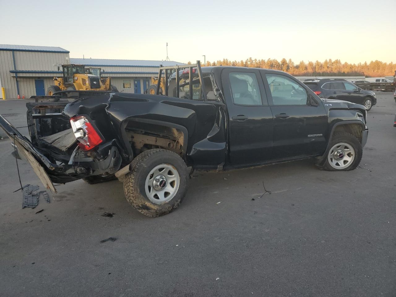 2018 GMC Sierra - Image 3