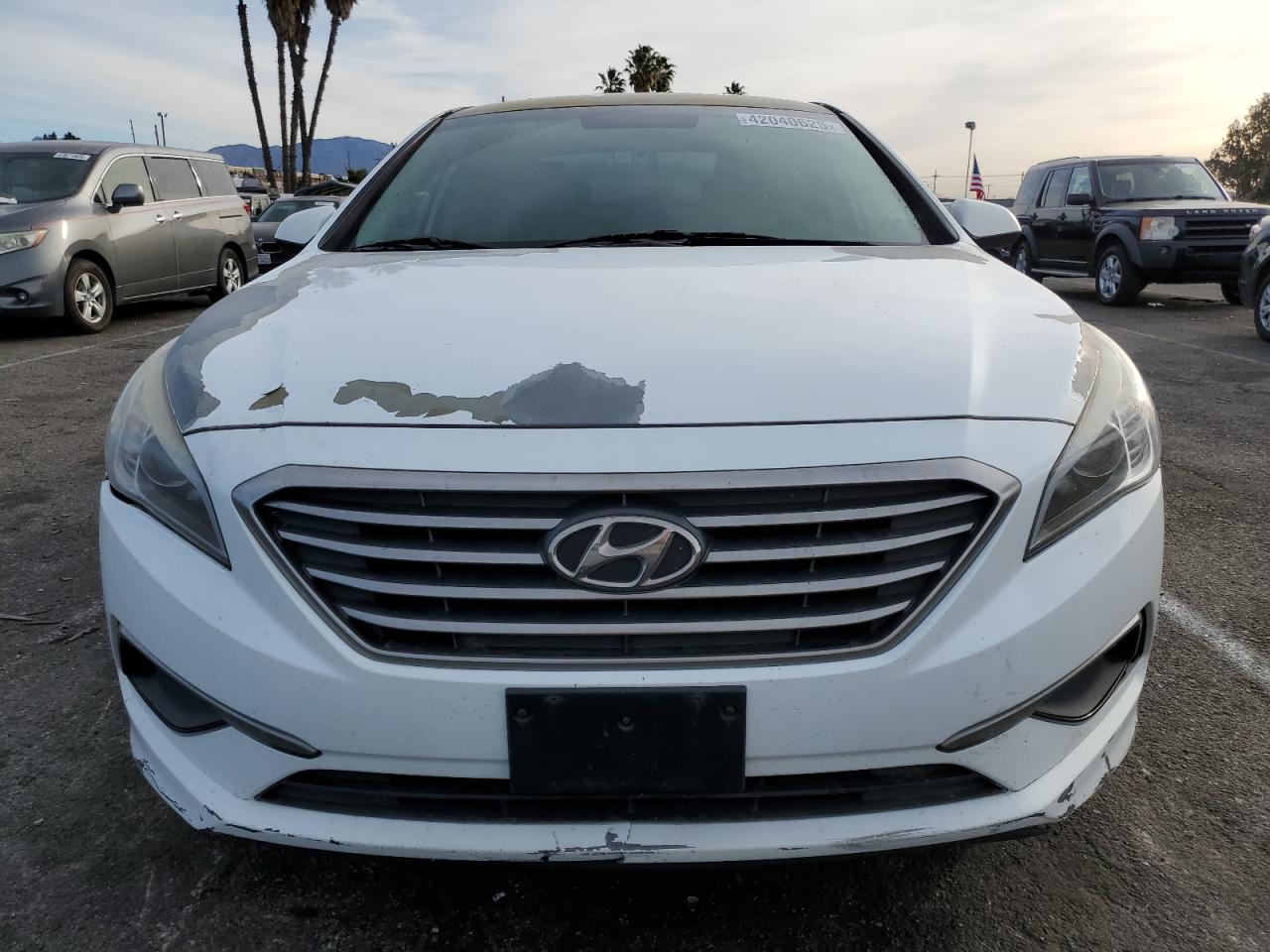 2017 Hyundai Sonata - Image 5
