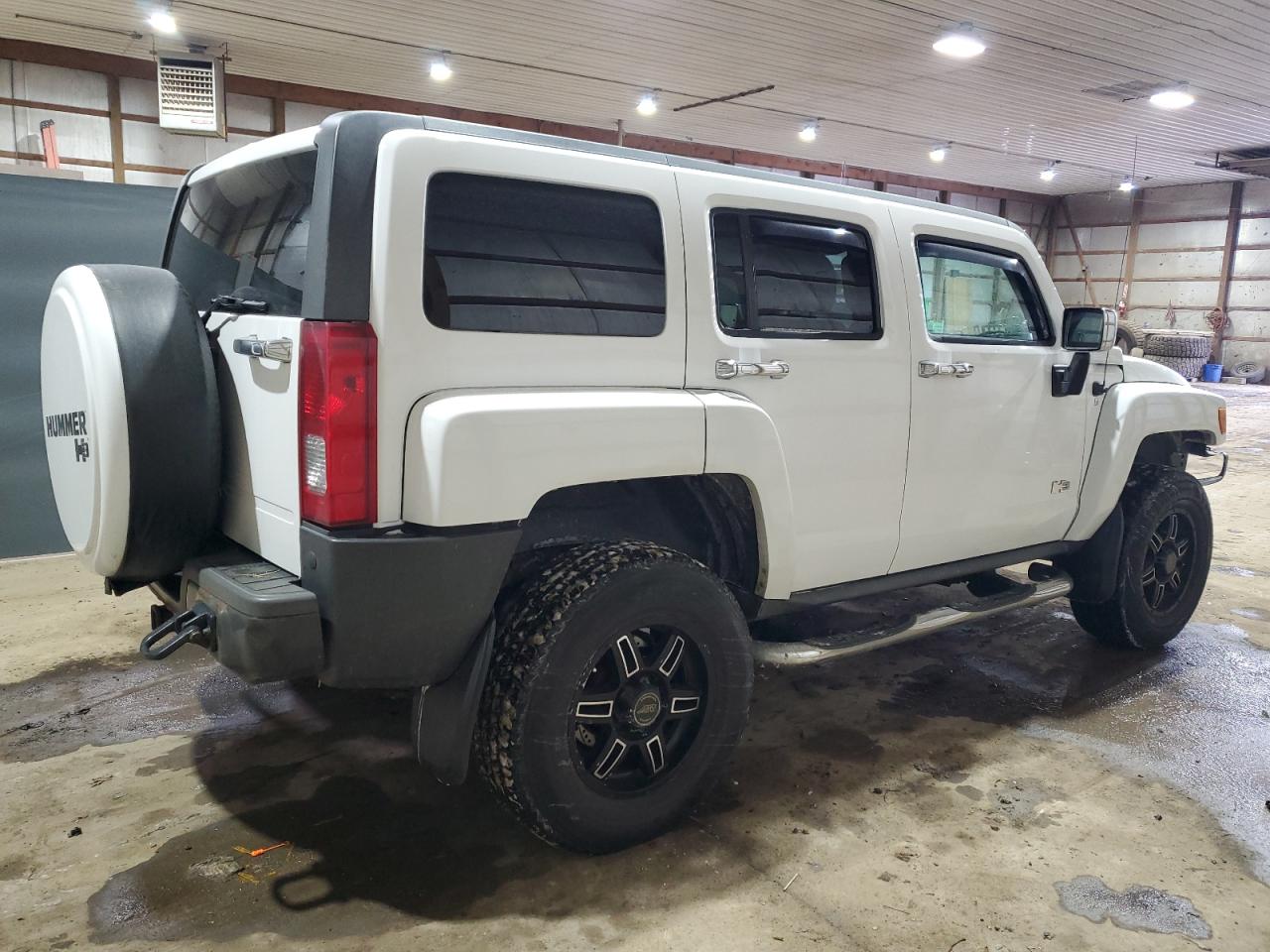 2008 Hummer H3 - Image 3