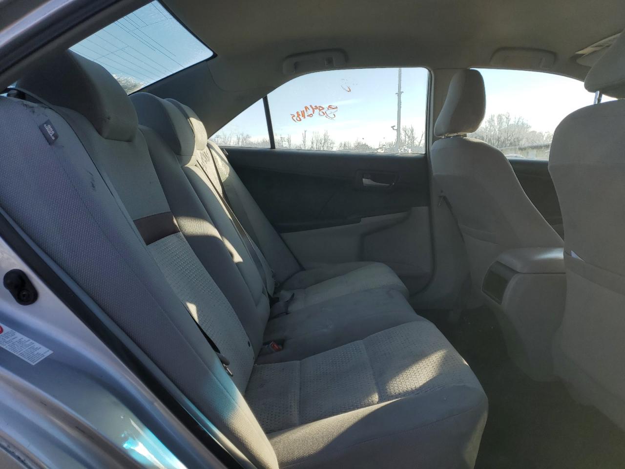 2012 Toyota Camry - Image 10