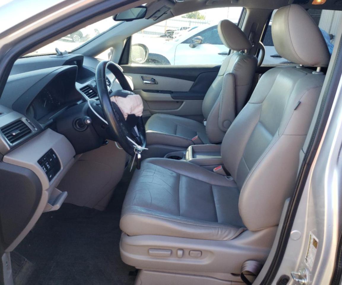 2015 Honda Odyssey - Image 7