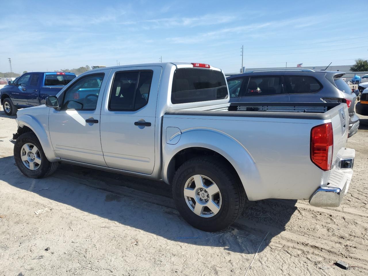2008 Nissan Navara (Frontier) - Image 2