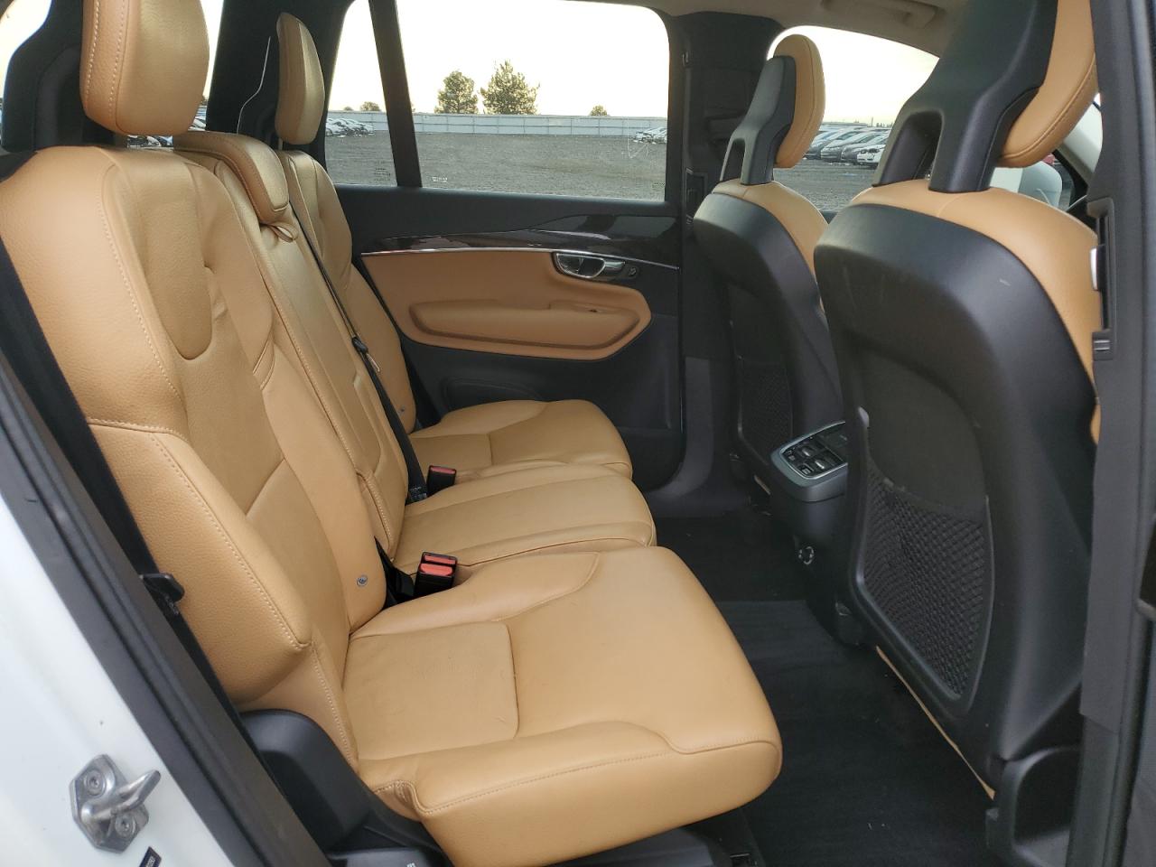 2016 Volvo XC90 - Image 6
