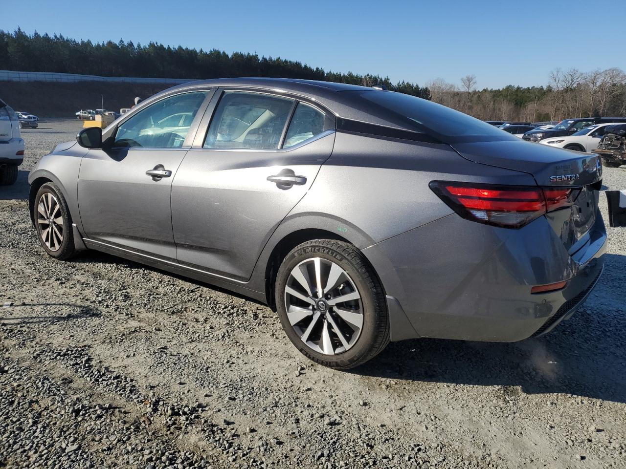 2021 Nissan Sentra - Image 2