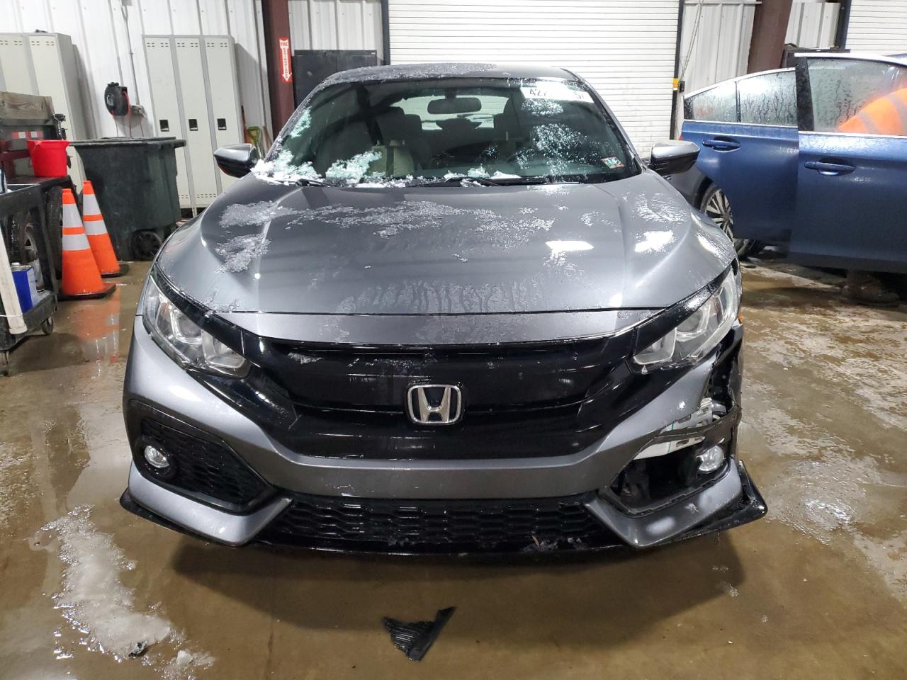 2017 Honda Civic - Image 5