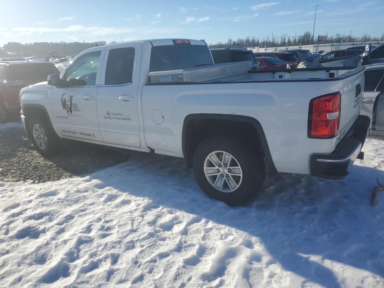 2018 GMC Sierra - Image 2